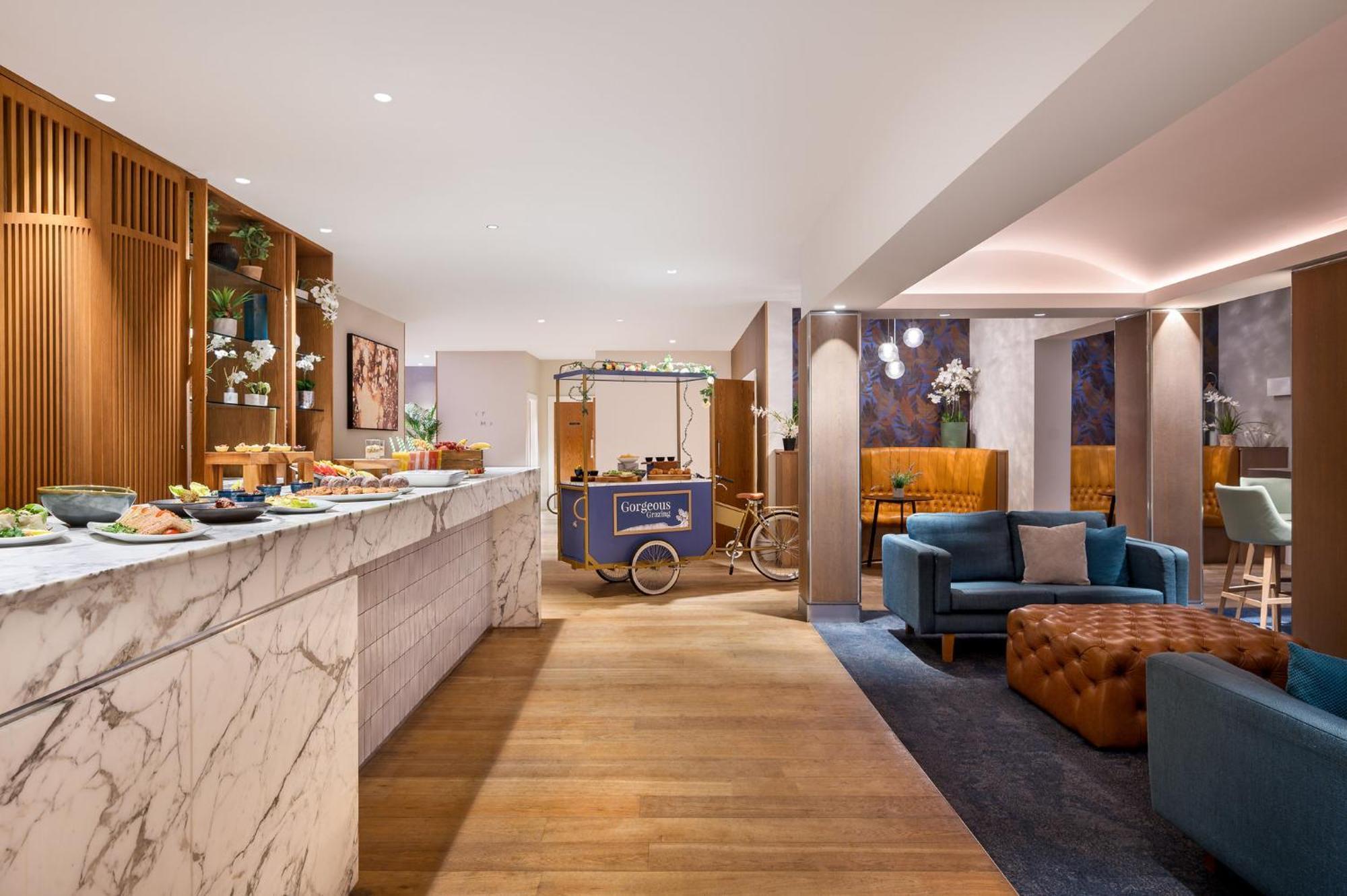 Crowne Plaza Gerrards Cross By Ihg Ξενοδοχείο Μπίκονσφιλντ Εξωτερικό φωτογραφία