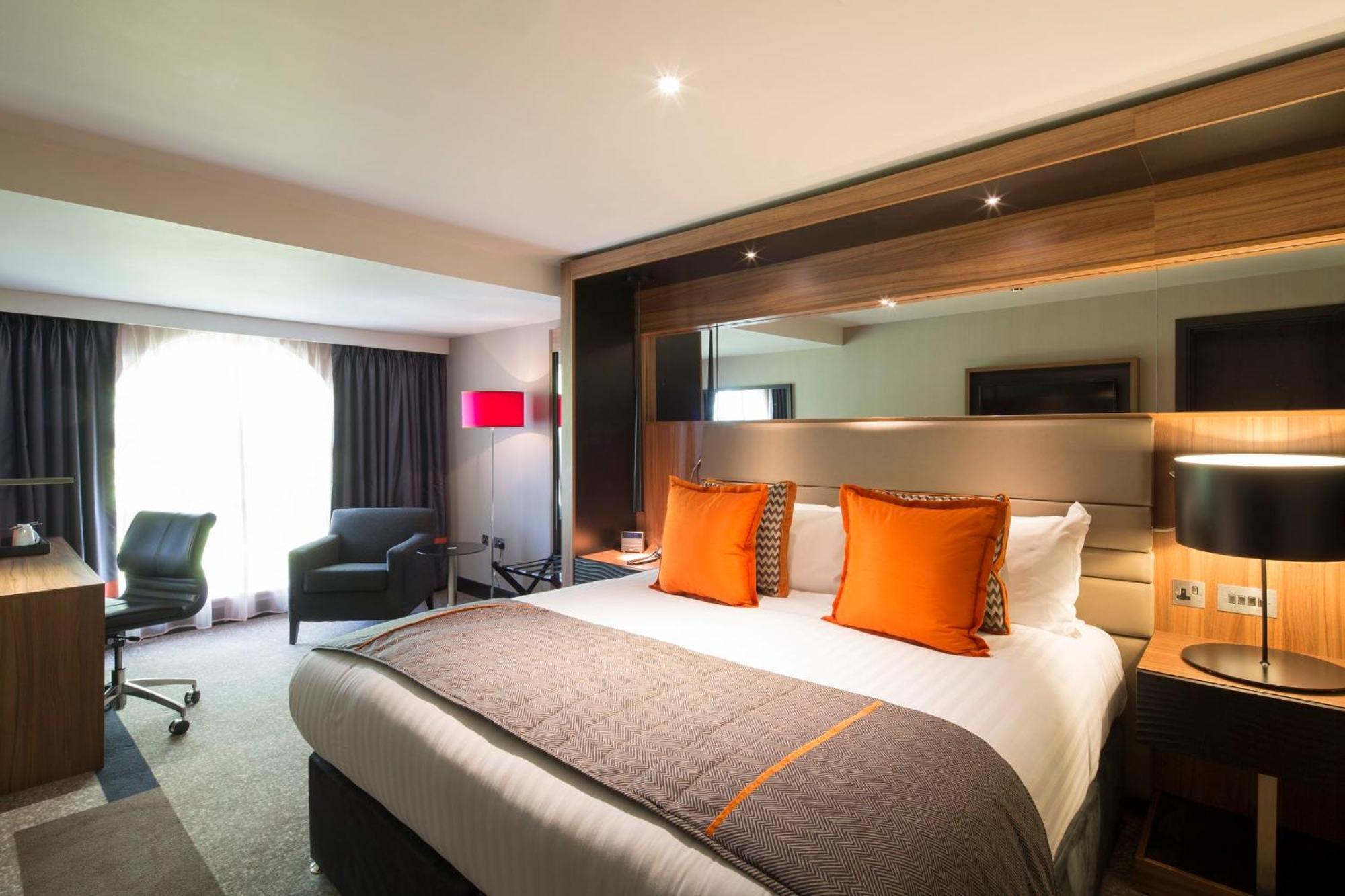Crowne Plaza Gerrards Cross By Ihg Ξενοδοχείο Μπίκονσφιλντ Εξωτερικό φωτογραφία